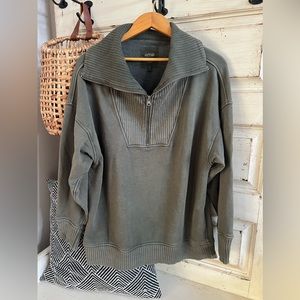 Aerie down to earth sweatshirt